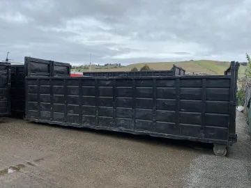 30 cubic yard roll-off container